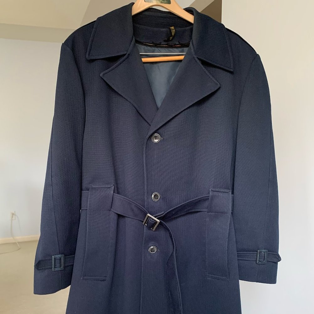 Dress Coat with zip out wool lining, vintage Mens Lg.